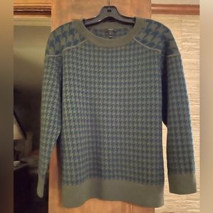 J. CREW women’s Merino Wool Sweater Sz XL
